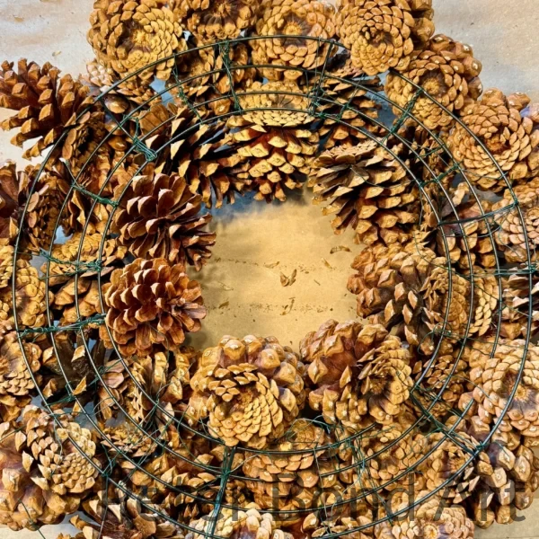 ponderosa pinecone wreath